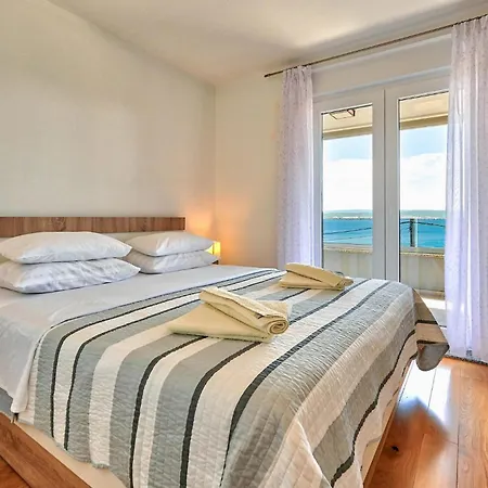 Дом отдыха Futura *